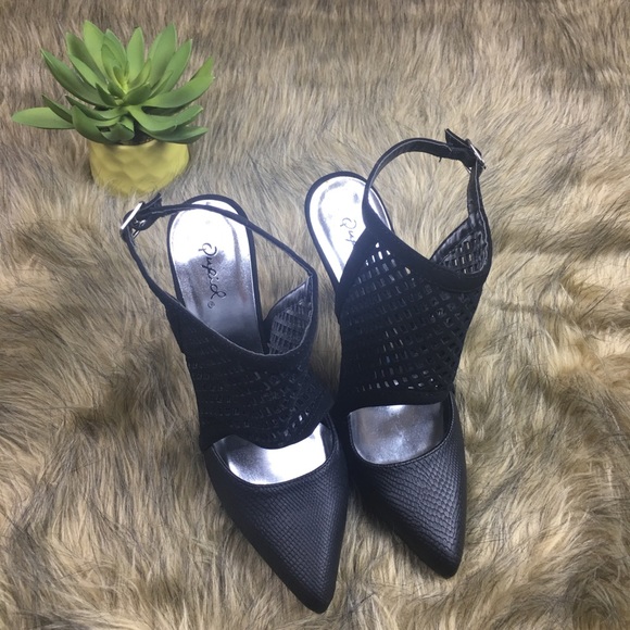 Qupid Ankle strap high heels - Picture 2 of 8